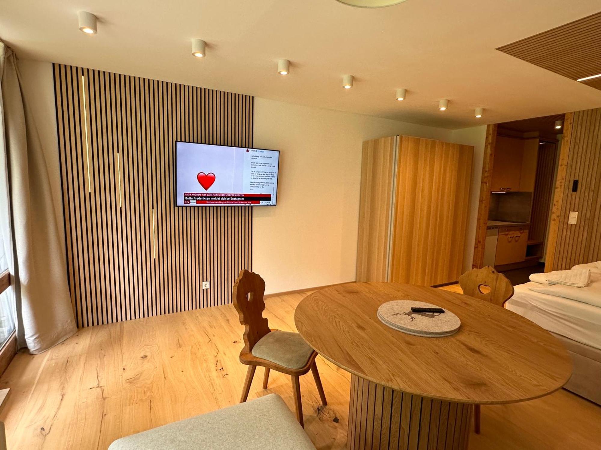 Apartmán Mit Indoor Pool Und Garten *
